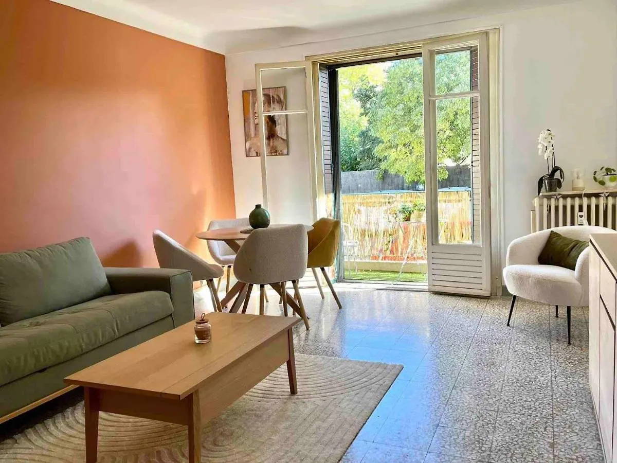 Bel Appartement Lumineux Et Calme A 10Min A Pied Du Centre Aix Avec Parking Et Air Conditionne Aix-en-Provence France