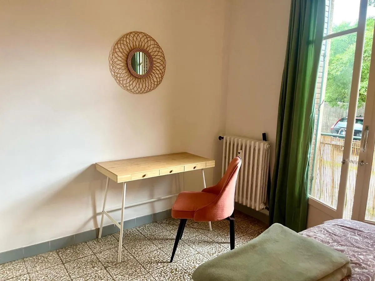 Bel Appartement Lumineux Et Calme A 10Min A Pied Du Centre Aix Avec Parking Et Air Conditionne Aix-en-Provence 0*,